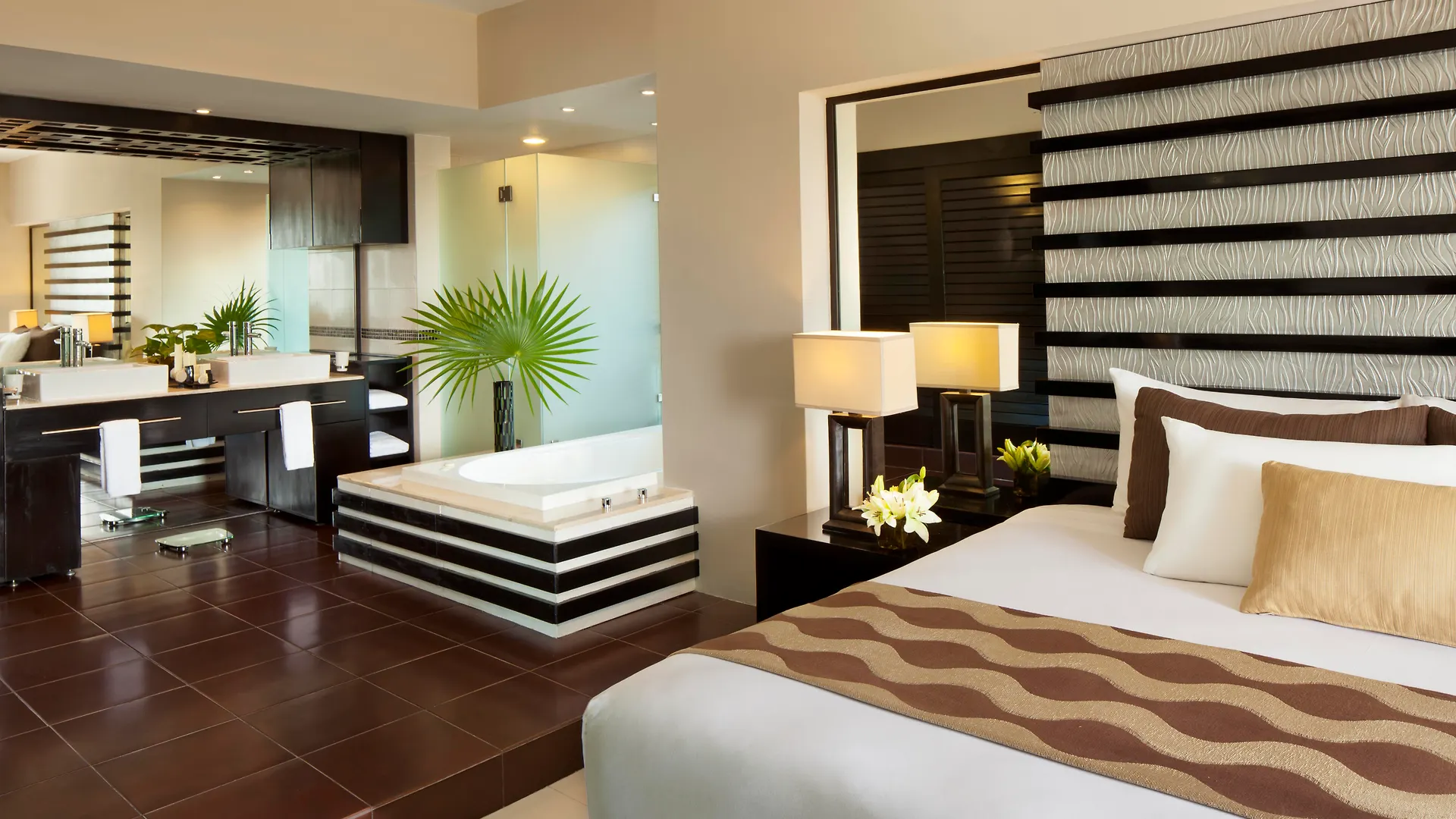 The Fives Beach Hotel & Residences - All Senses Inclusive Playa del Carmen Feriested