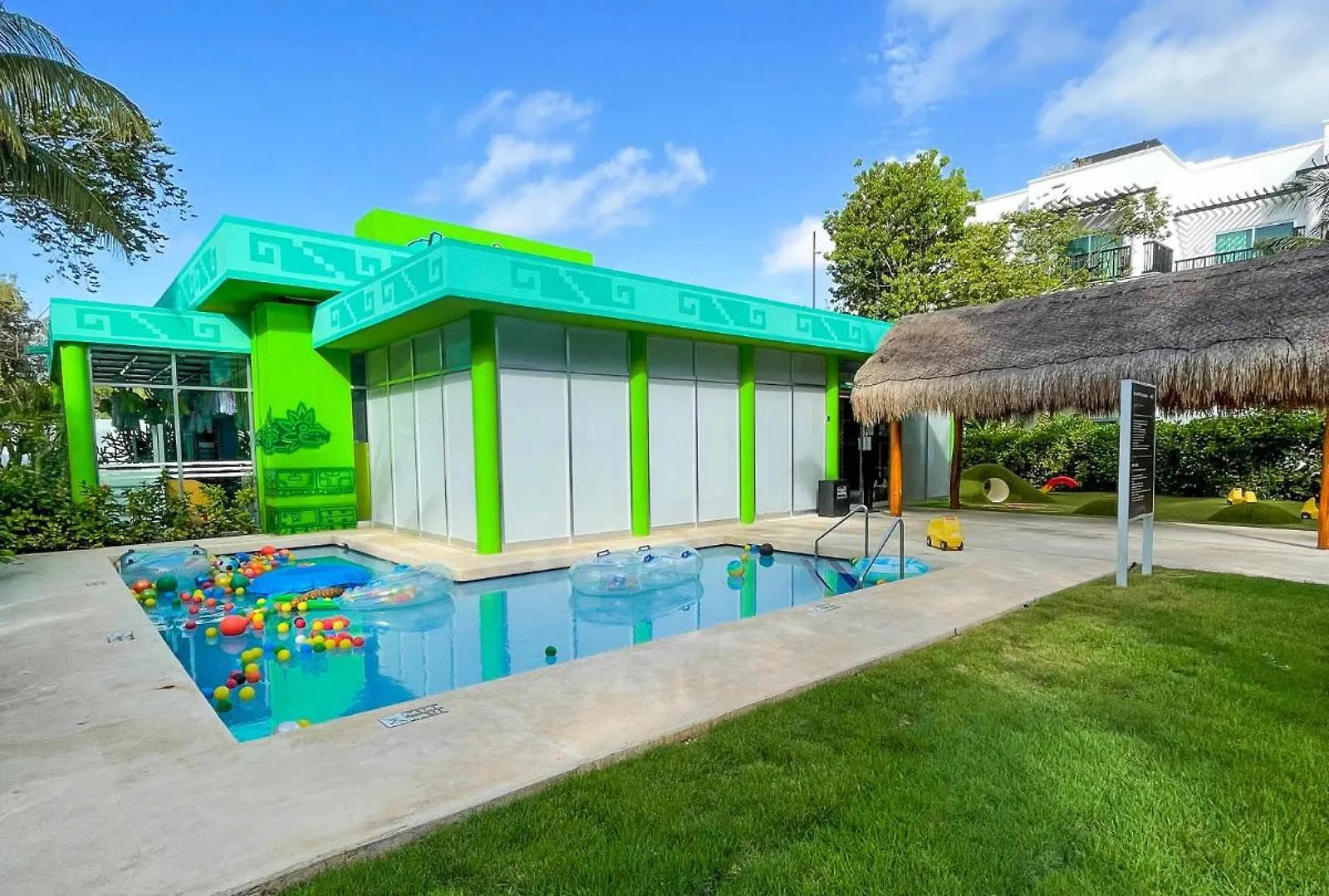The Fives Beach Hotel & Residences - All Senses Inclusive Playa del Carmen