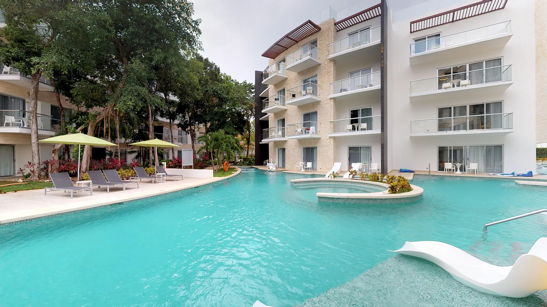 The Fives Beach Hotel & Residences - All Senses Inclusive プレヤデルカーメン 5*,  メキシコ